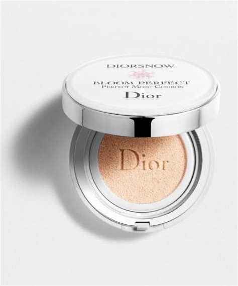 Dior Diorsnow Bloom Perfect Perfect Moist Cushion Foundation